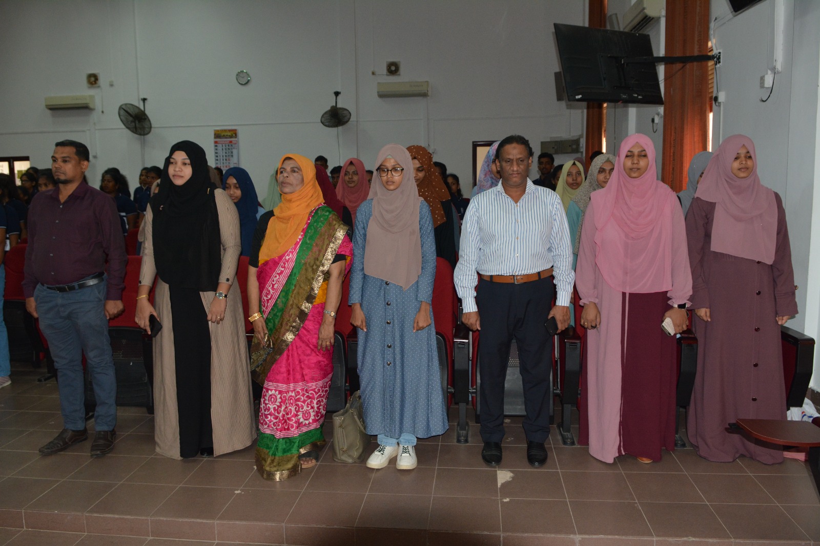 தென்கிழக்கு, களனி பல்கலைகள் இடையே அறிவுசார் பரிமாற்ற நிகழ்வு!